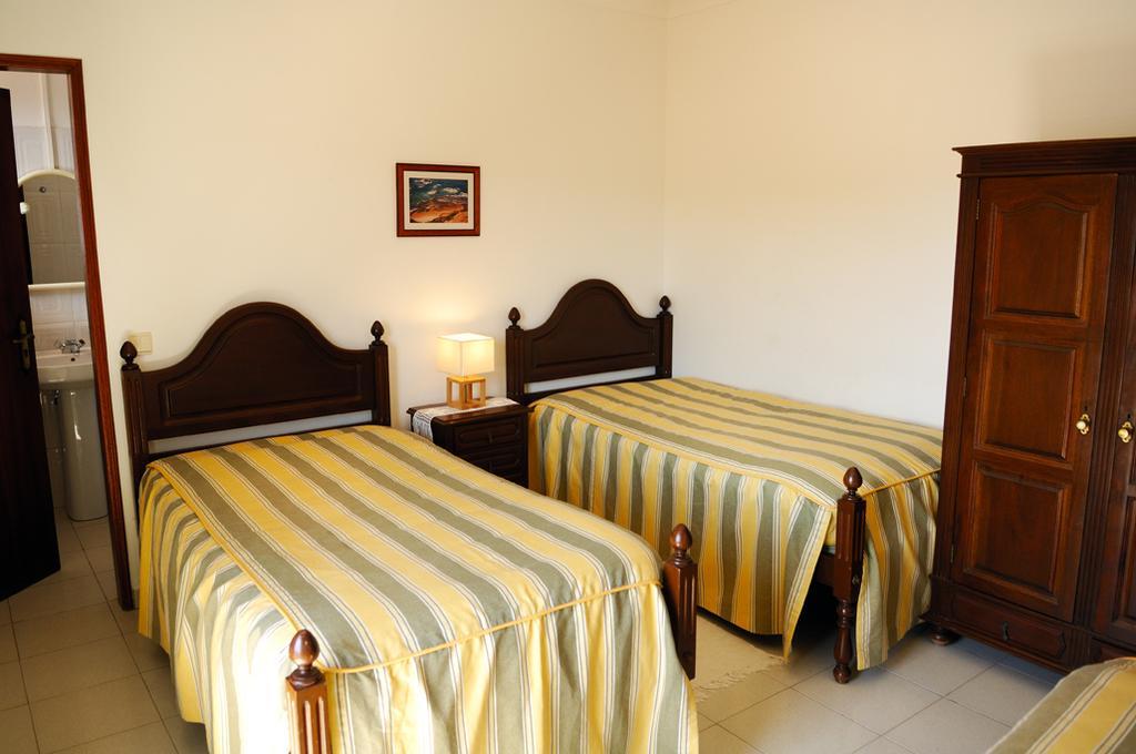 Guesthouse A Lareira Aljezur Pokoj fotografie